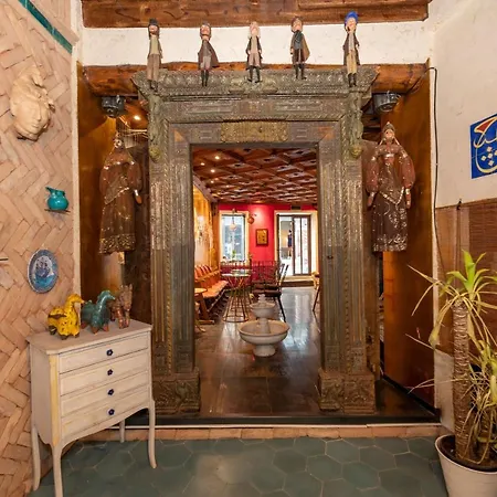 Taksim Antique 3*
