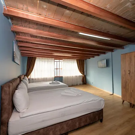 Taksim Antique Κωνσταντινούπολη