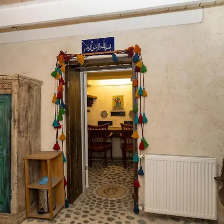 Taksim Antique 3*