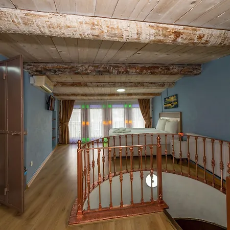 Ξενοδοχείο με διαμερίσματα Taksim Antique