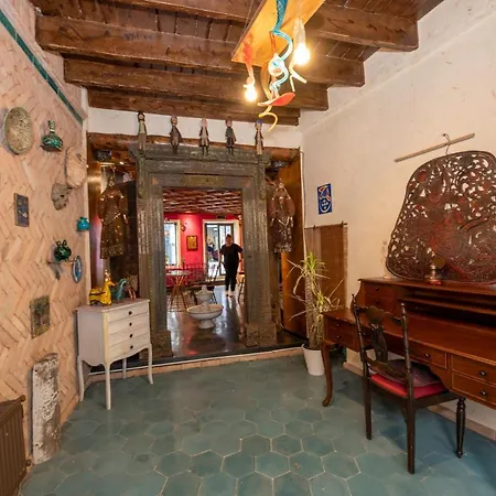 Taksim Antique Apartahotel