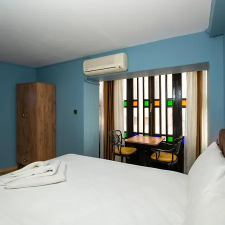 Apartahotel Taksim Antique *