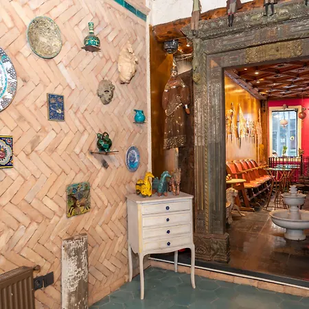 アパートホテル Taksim Antique 3*