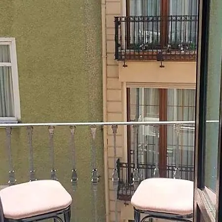 Aparthotel Taksim Antique 4*